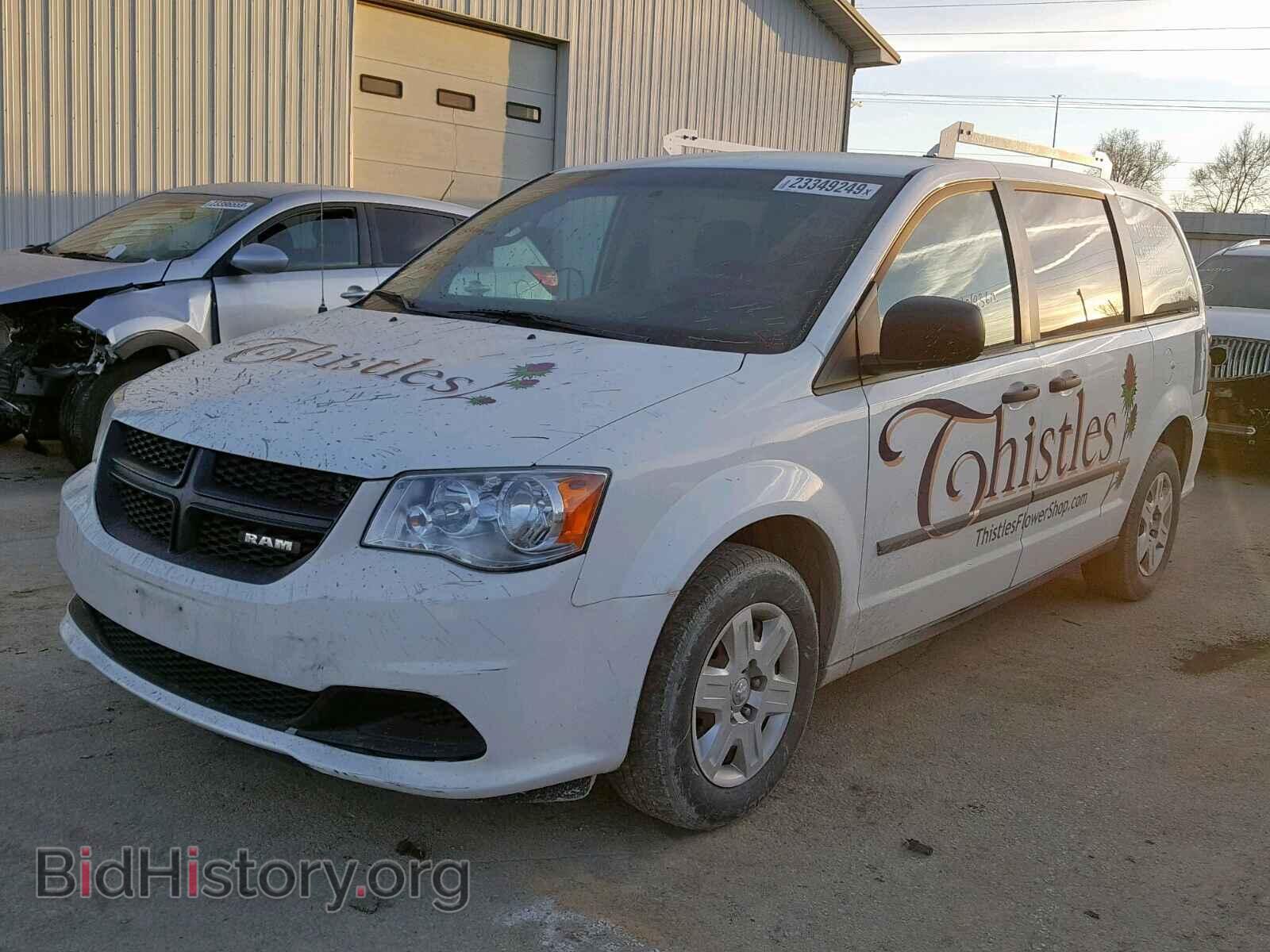 2012 DODGE RAM VAN - VIN: 2C4JDGAG7CR224471 - Photo 2