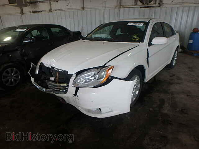 2011 CHRYSLER 200 - VIN: 1C3BC4FB8BN522174 - Фото 2
