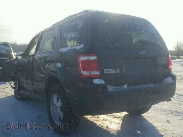 2009 FORD ESCAPE - VIN: 1FMCU03749KA93418 - Фото 3