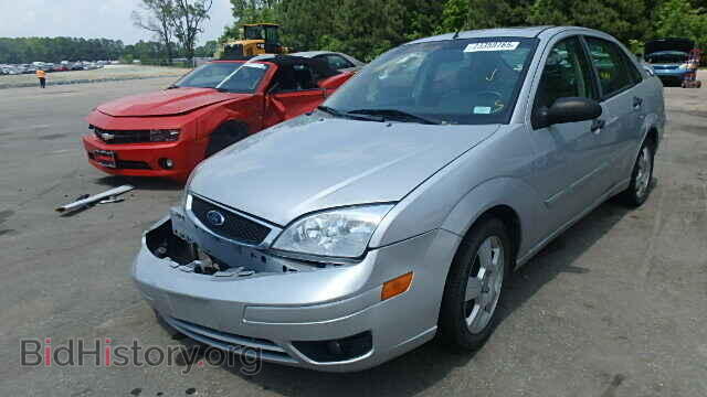 2007 FORD FOCUS - VIN: 1FAHP34N77W286979 - Photo 2