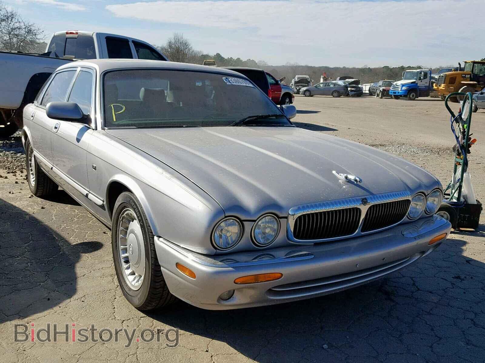 Фотография SAJDA24C9YLF08660 - JAGUAR XJ 2000