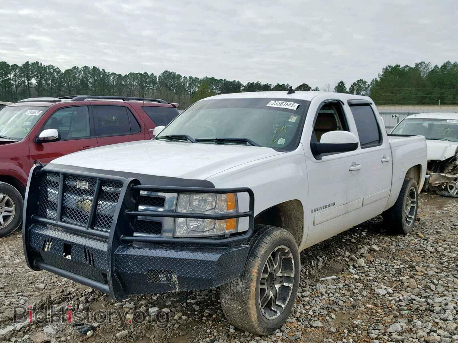2007 CHEVROLET SILVERADO - VIN: 2GCEC13J471646809 - Фото 2