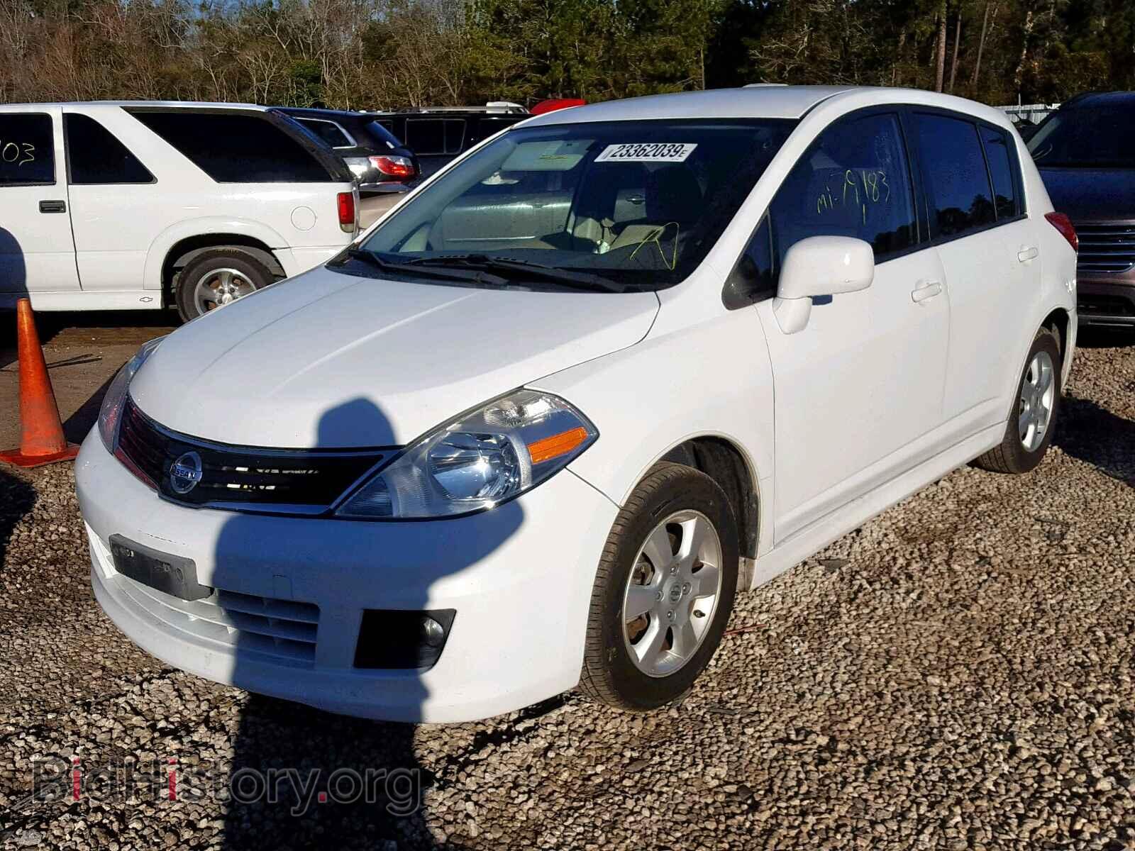 2011 NISSAN VERSA - VIN: 3N1BC1CP9BL517563 - Фото 2