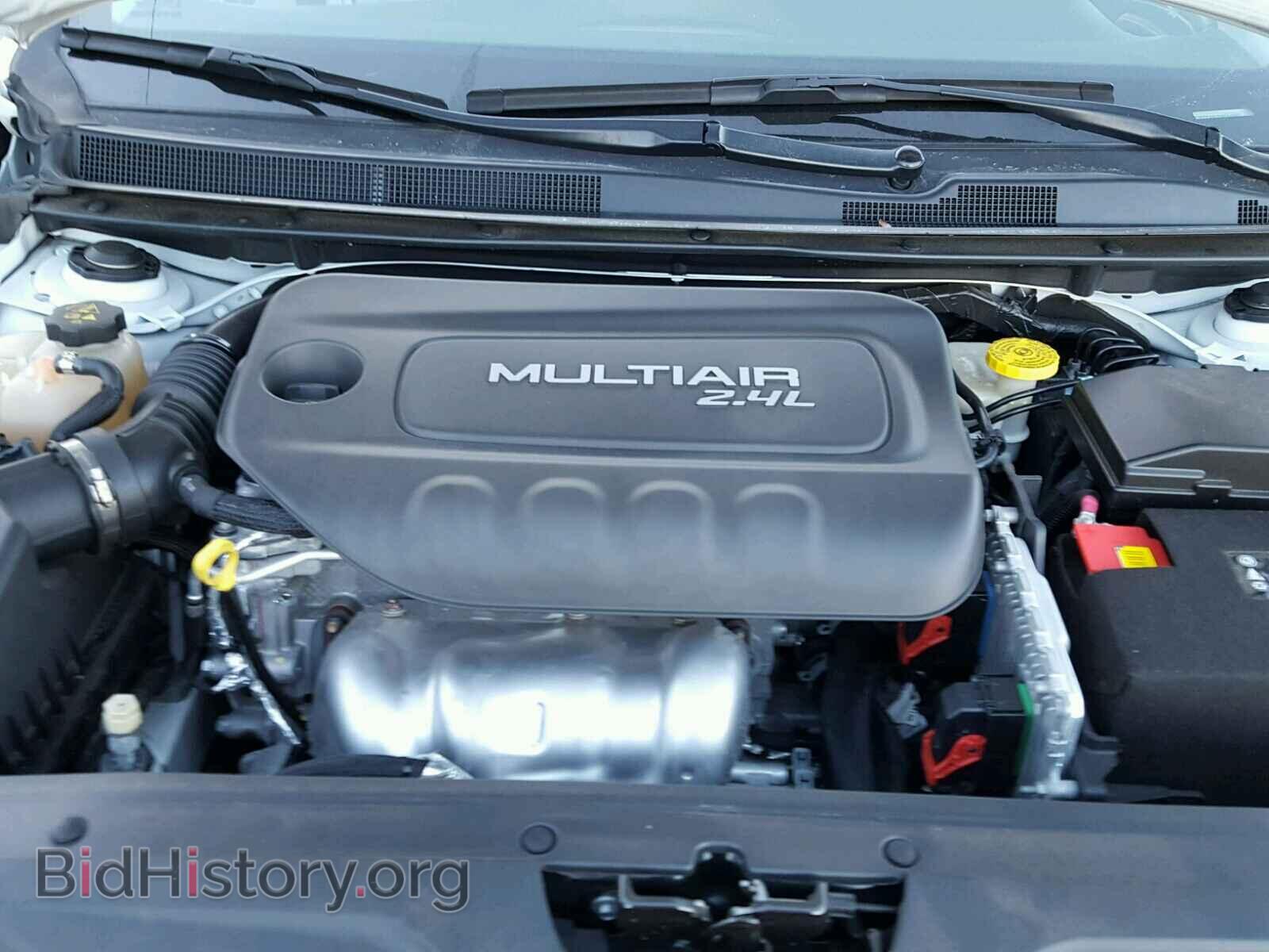 2015 CHRYSLER 200 - VIN: 1C3CCCAB1FN594992 - Фото 7