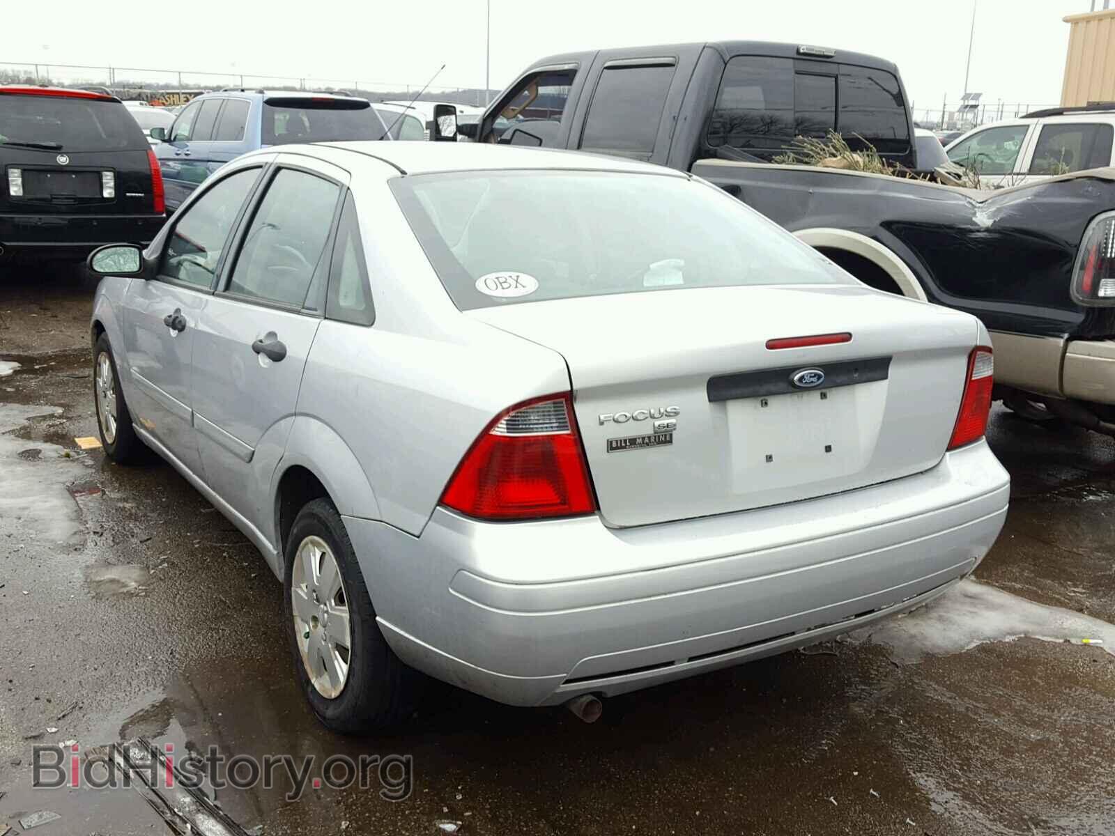 2007 FORD FOCUS - VIN: 1FAFP34N27W299727 - Photo 3