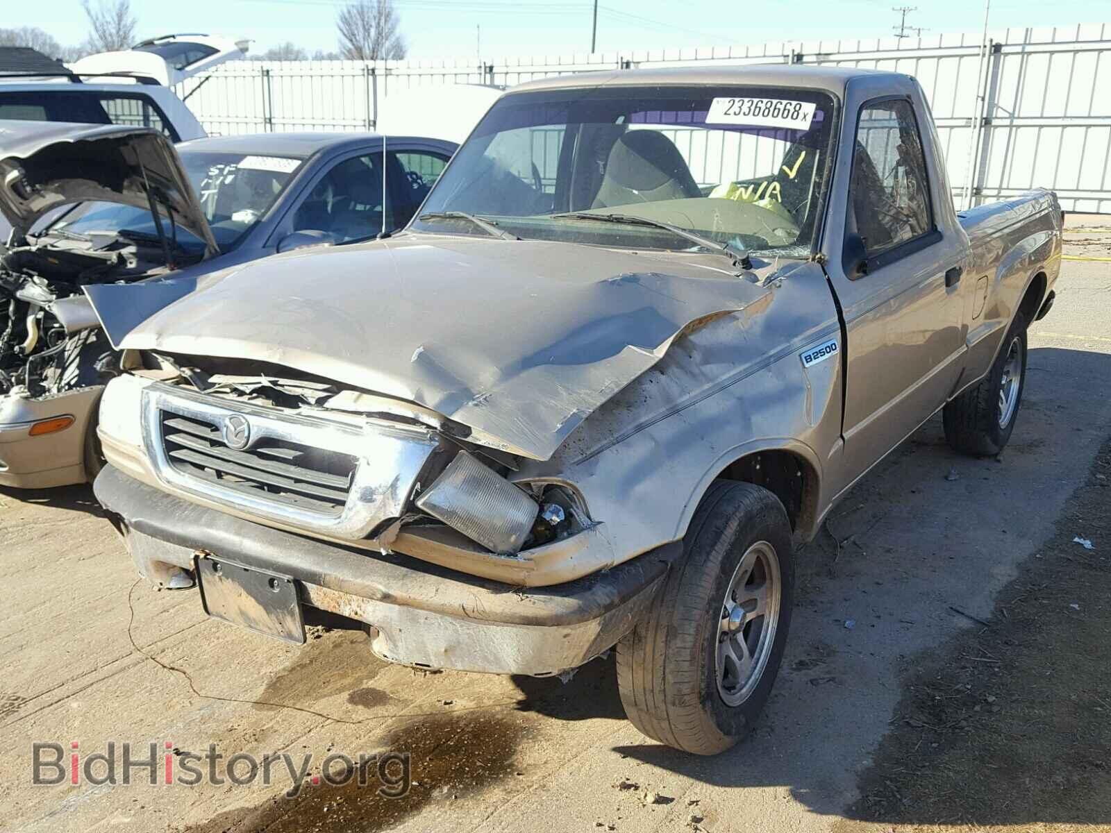2000 MAZDA B2500 - VIN: 4F4YR12C8YTM14229 - Photo 2
