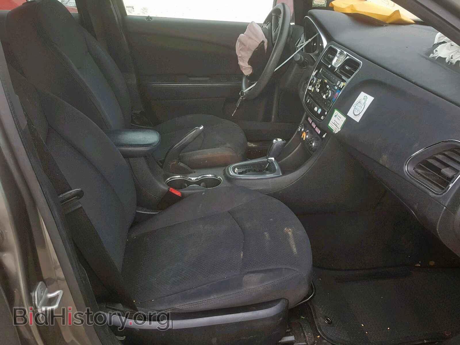 2013 CHRYSLER 200 - VIN: 1C3CCBAB0DN636060 - Фото 5