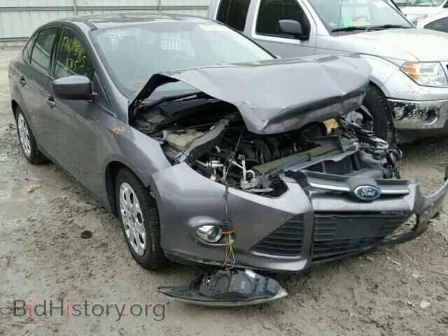Photo 1FAHP3F28CL323178 - FORD FOCUS 2012