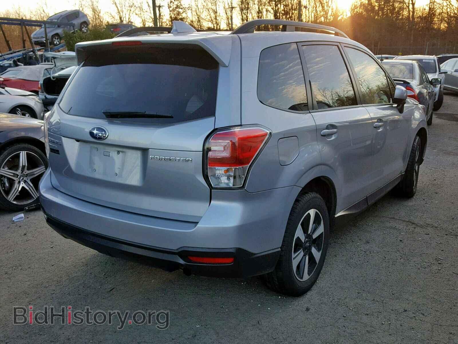 2018 SUBARU FORESTER - VIN: JF2SJAEC1JH530769 - Фото 4