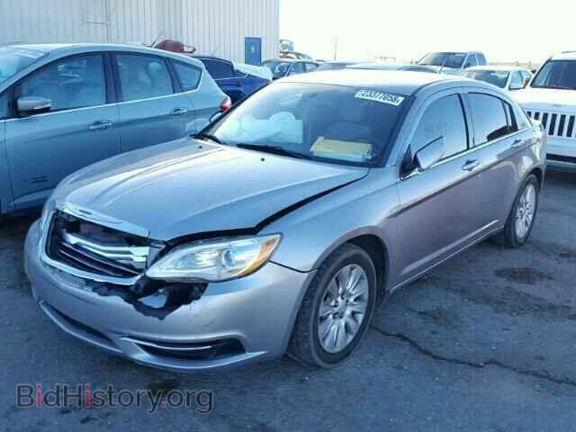 2013 CHRYSLER 200 - VIN: 1C3CCBABXDN642190 - Фото 2