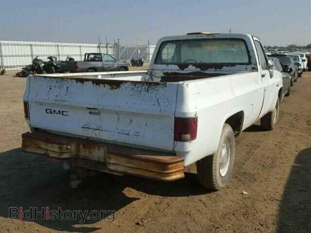 1981 GMC C/K/R2500 - VIN: 1GTGC24M3BZ512574 - Фото 4