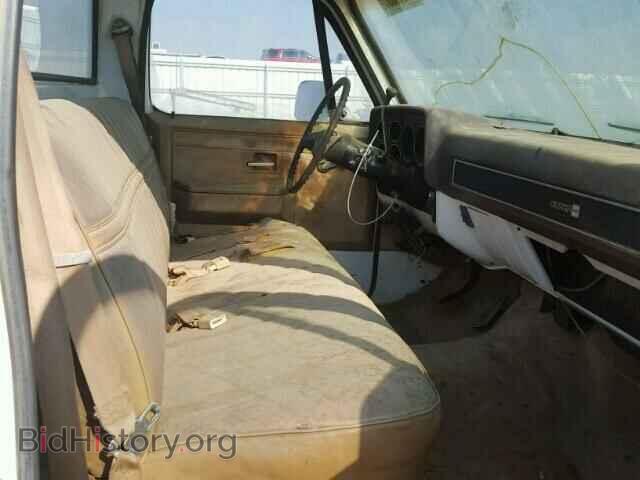 1981 GMC C/K/R2500 - VIN: 1GTGC24M3BZ512574 - Фото 5