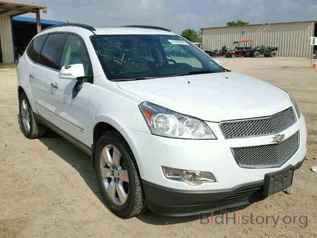 Photo 1GNLRHED0AS155836 - CHEVROLET TRAVERSE 2010