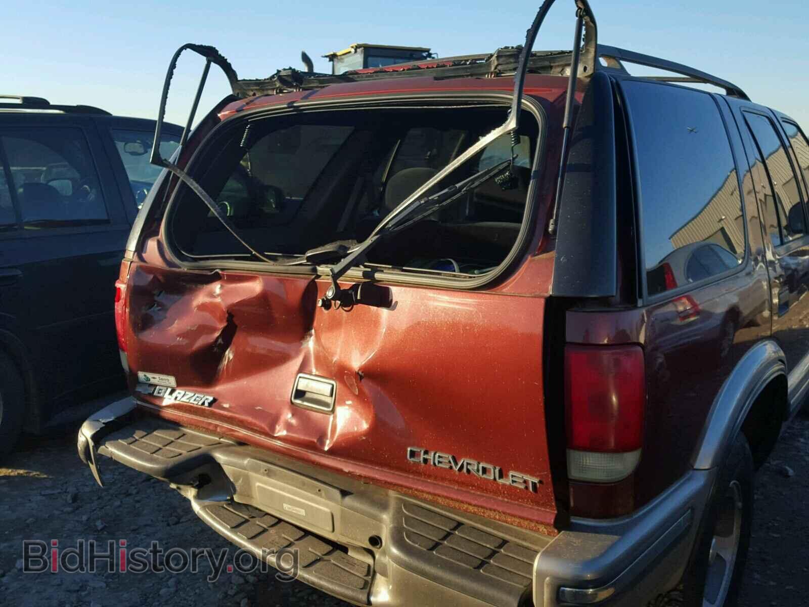 1998 CHEVROLET BLAZER - VIN: 1GNCS13W2W2242662 - Фото 9