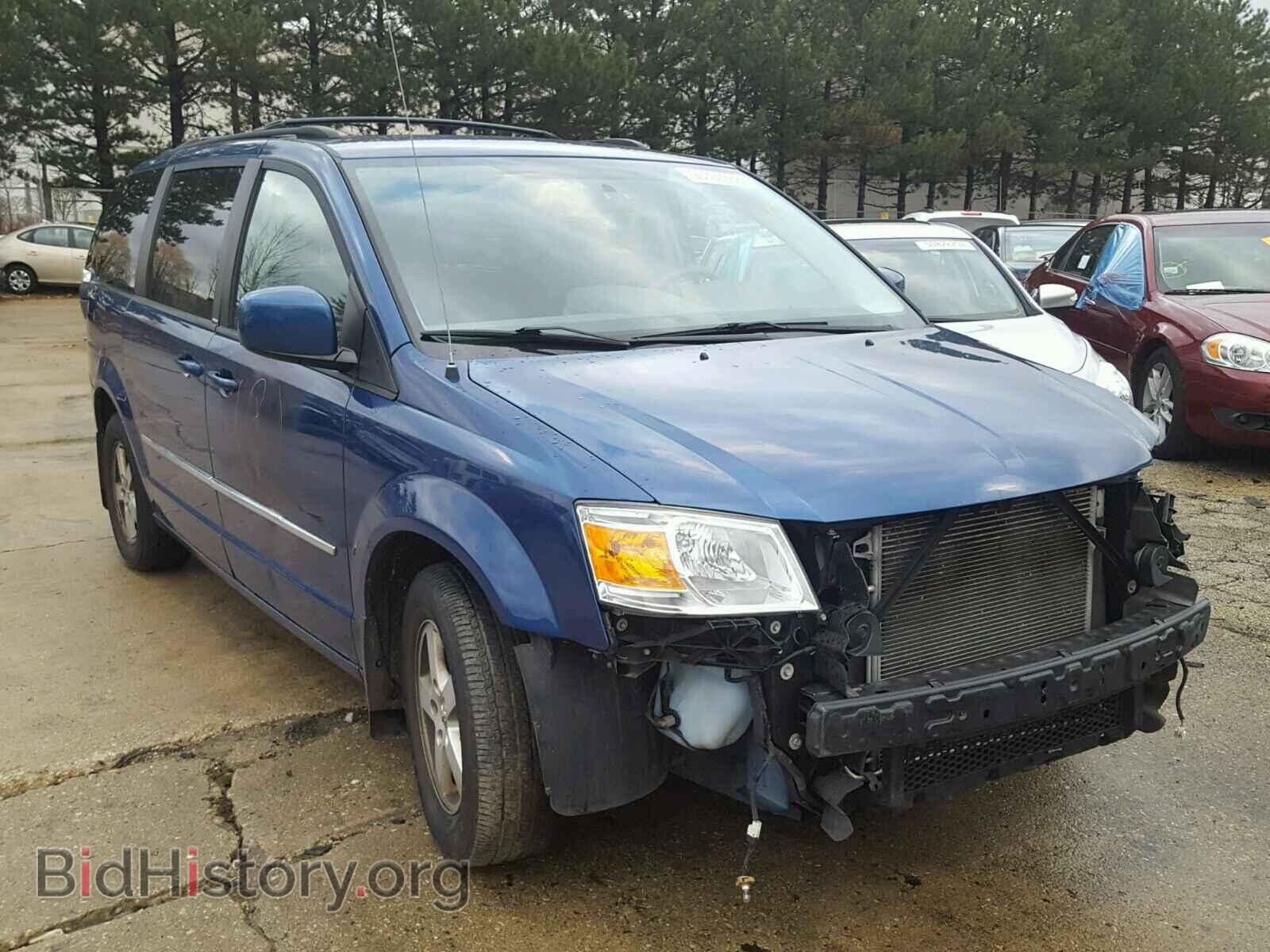 Фотография 2D4RN5D10AR147521 - DODGE CARAVAN 2010