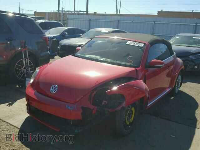 2014 VOLKSWAGEN BEETLE - VIN: 3VW507ATXEM817047 - Фото 2