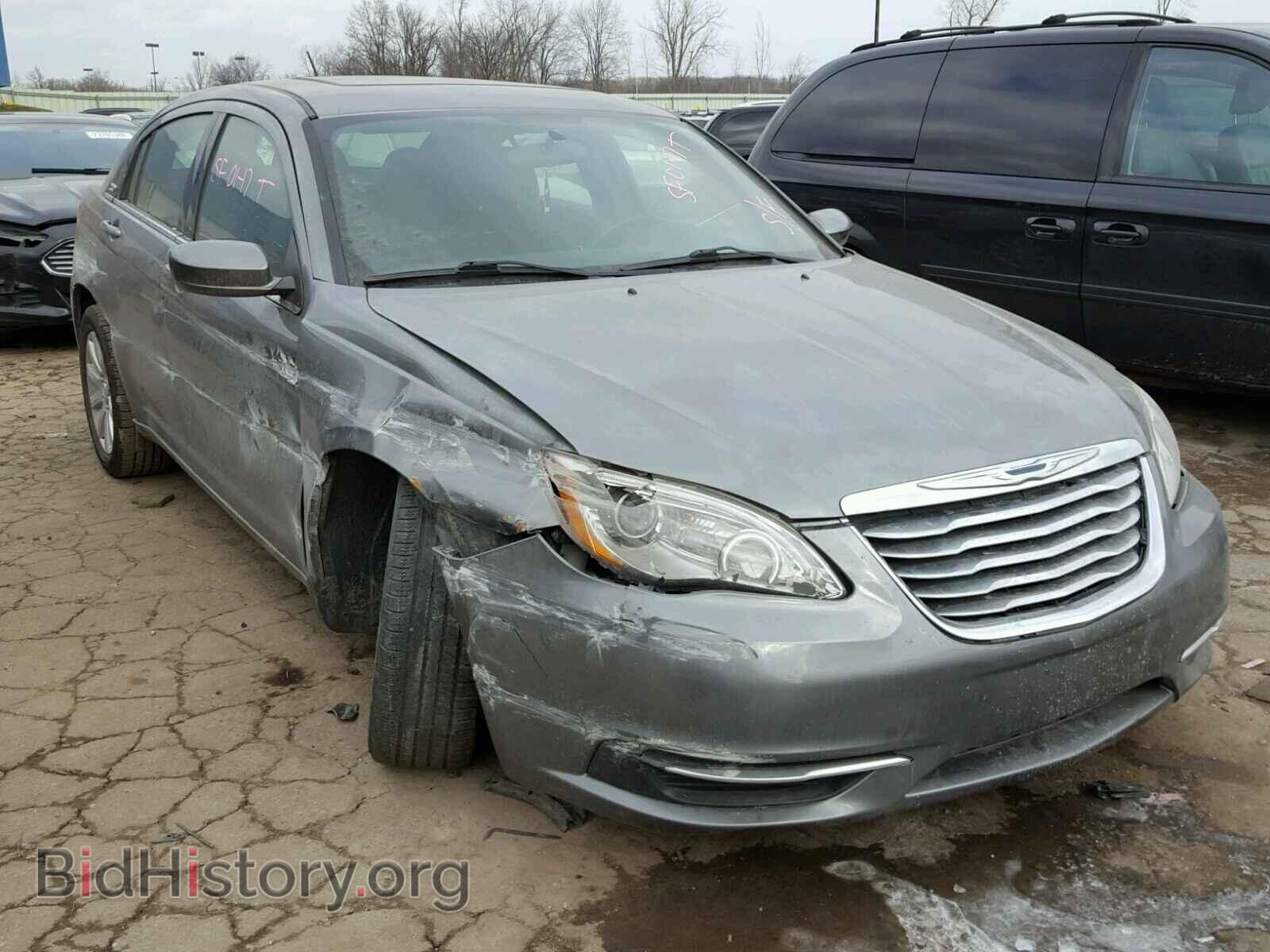 Photo 1C3BC4FBXBN602320 - CHRYSLER 200 2011