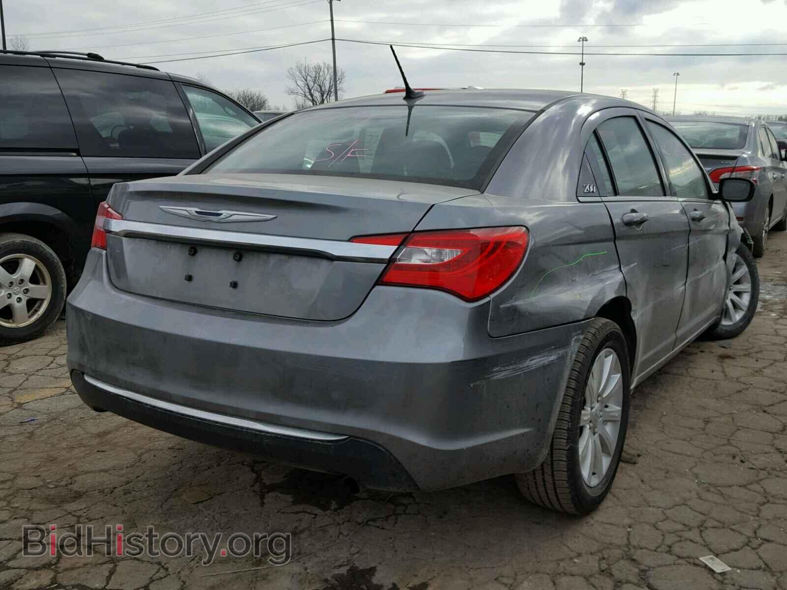 2011 CHRYSLER 200 - VIN: 1C3BC4FBXBN602320 - Фото 4