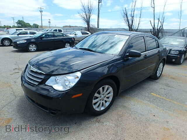 2010 CHRYSLER SEBRING - VIN: 1C3CC5FB2AN133300 - Фото 2