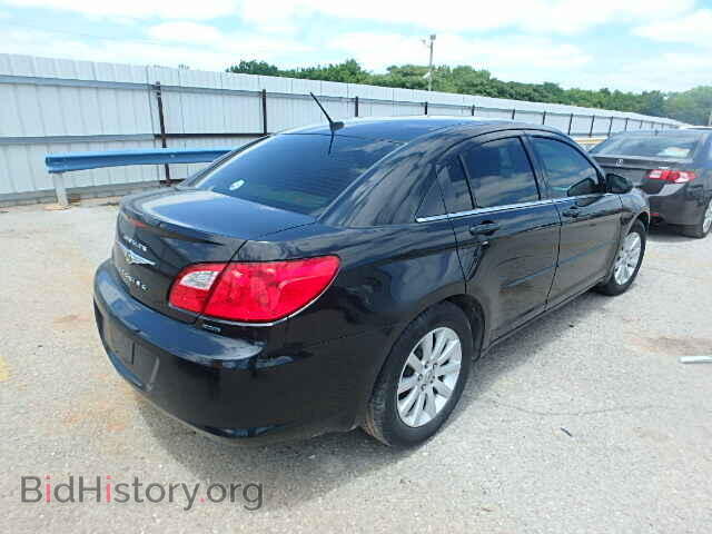 2010 CHRYSLER SEBRING - VIN: 1C3CC5FB2AN133300 - Фото 4