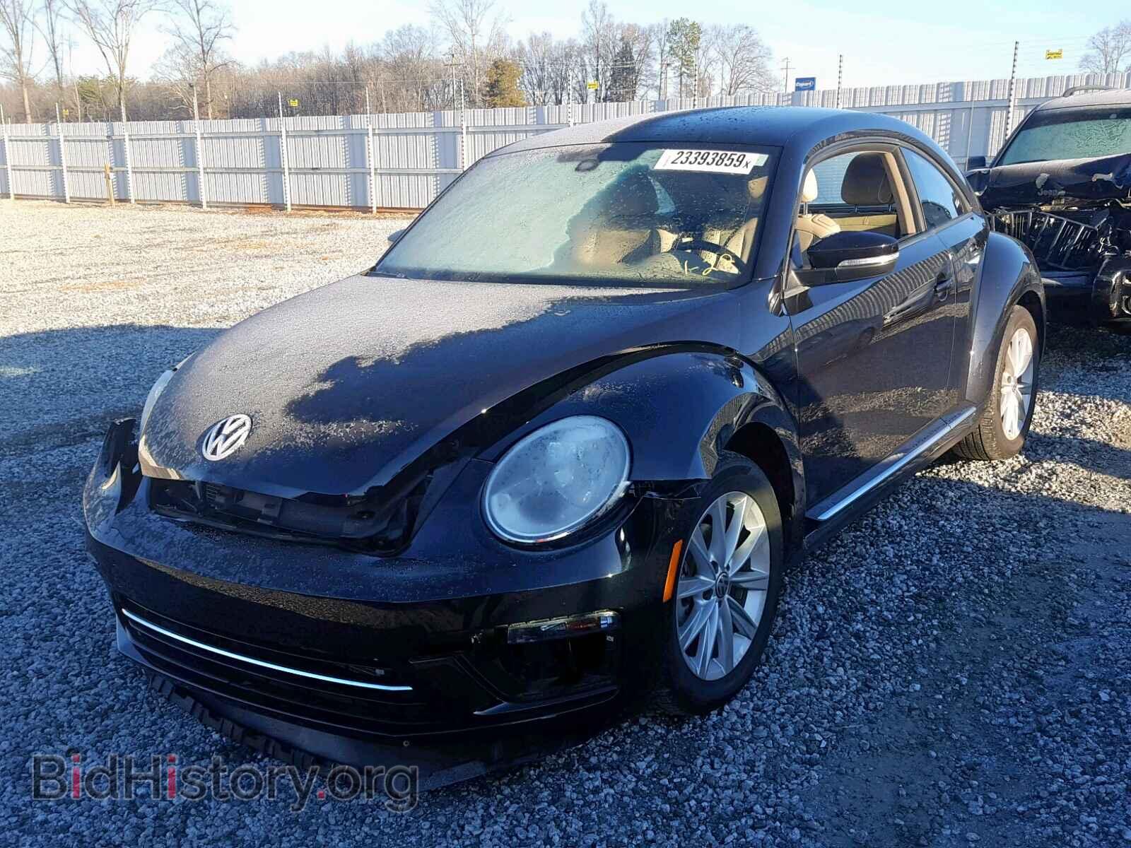 2017 VOLKSWAGEN BEETLE - VIN: 3VWJ17AT3HM628899 - Фото 2