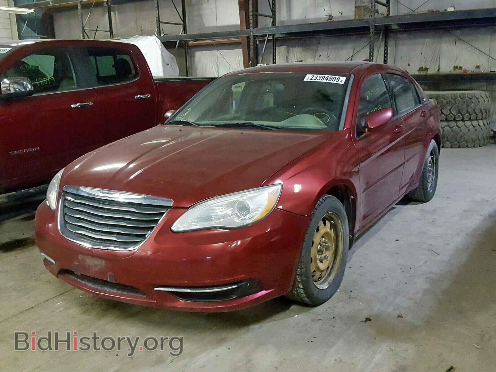 2011 CHRYSLER 200 - VIN: 1C3BC4FB2BN550679 - Фото 2