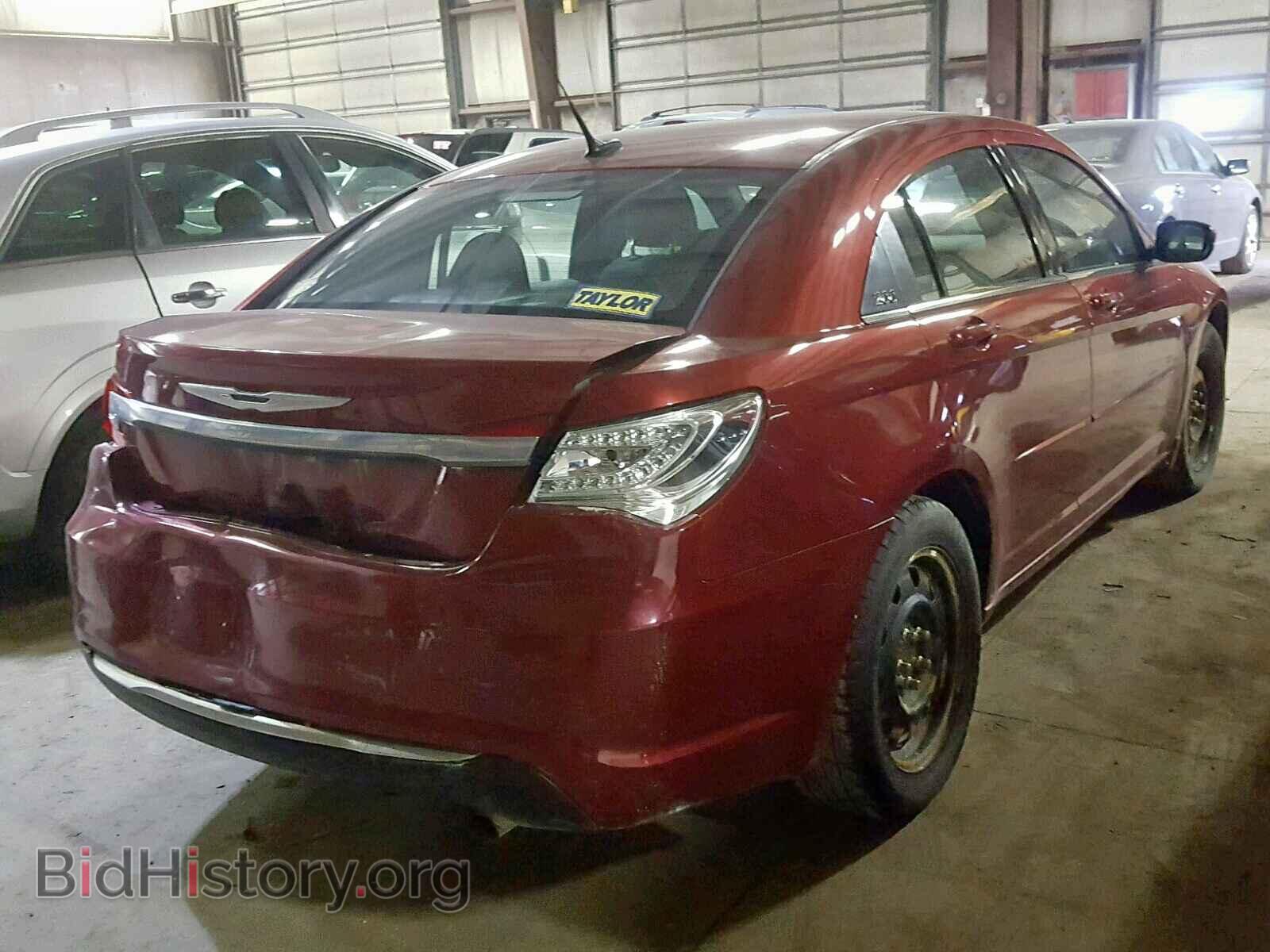 2011 CHRYSLER 200 - VIN: 1C3BC4FB2BN550679 - Фото 4