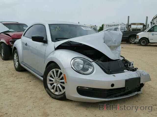 Photo 3VWFP7AT7CM644360 - VOLKSWAGEN BEETLE 2012