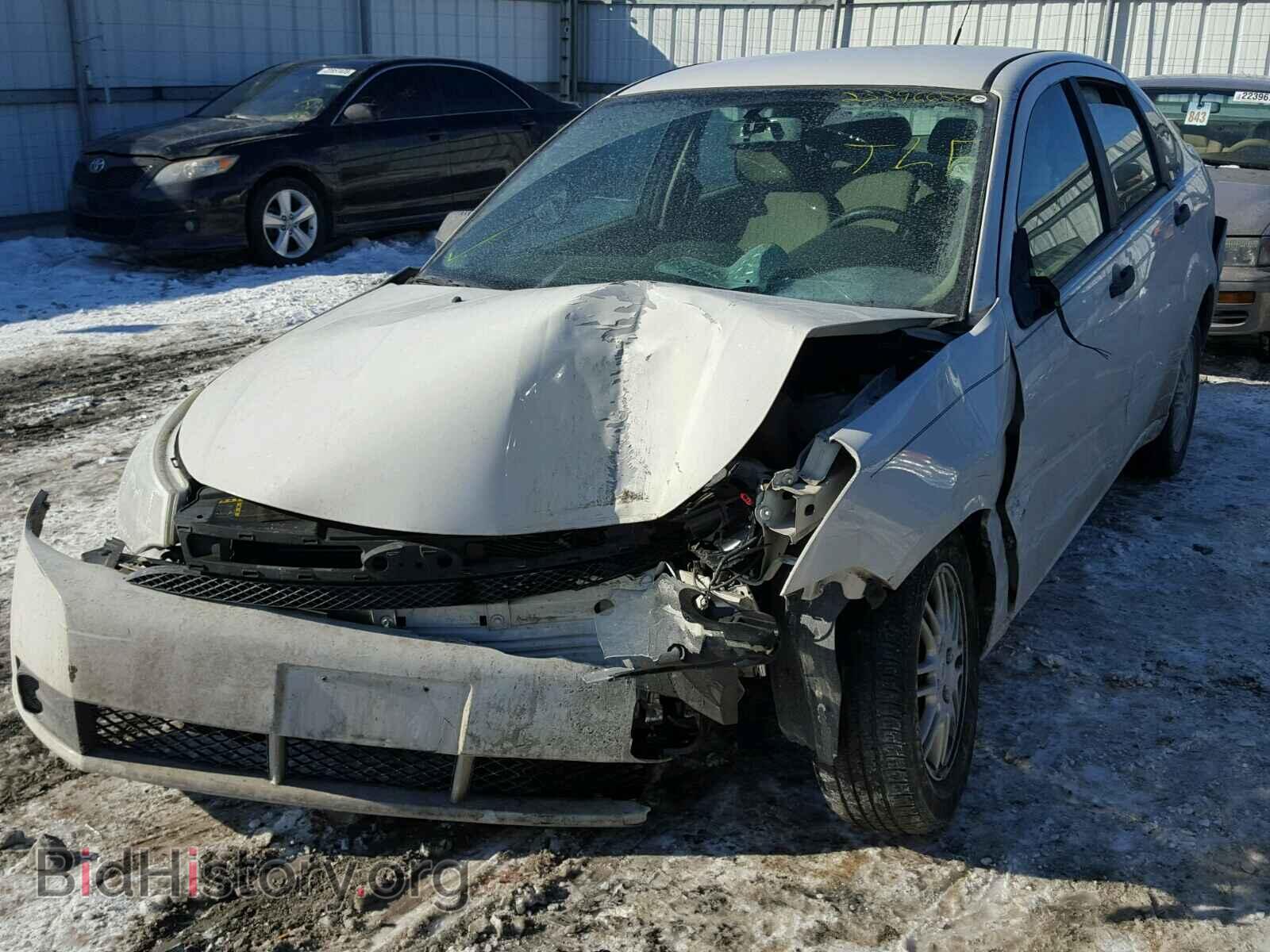 2010 FORD FOCUS - VIN: 1FAHP3FN9AW136960 - Фото 2