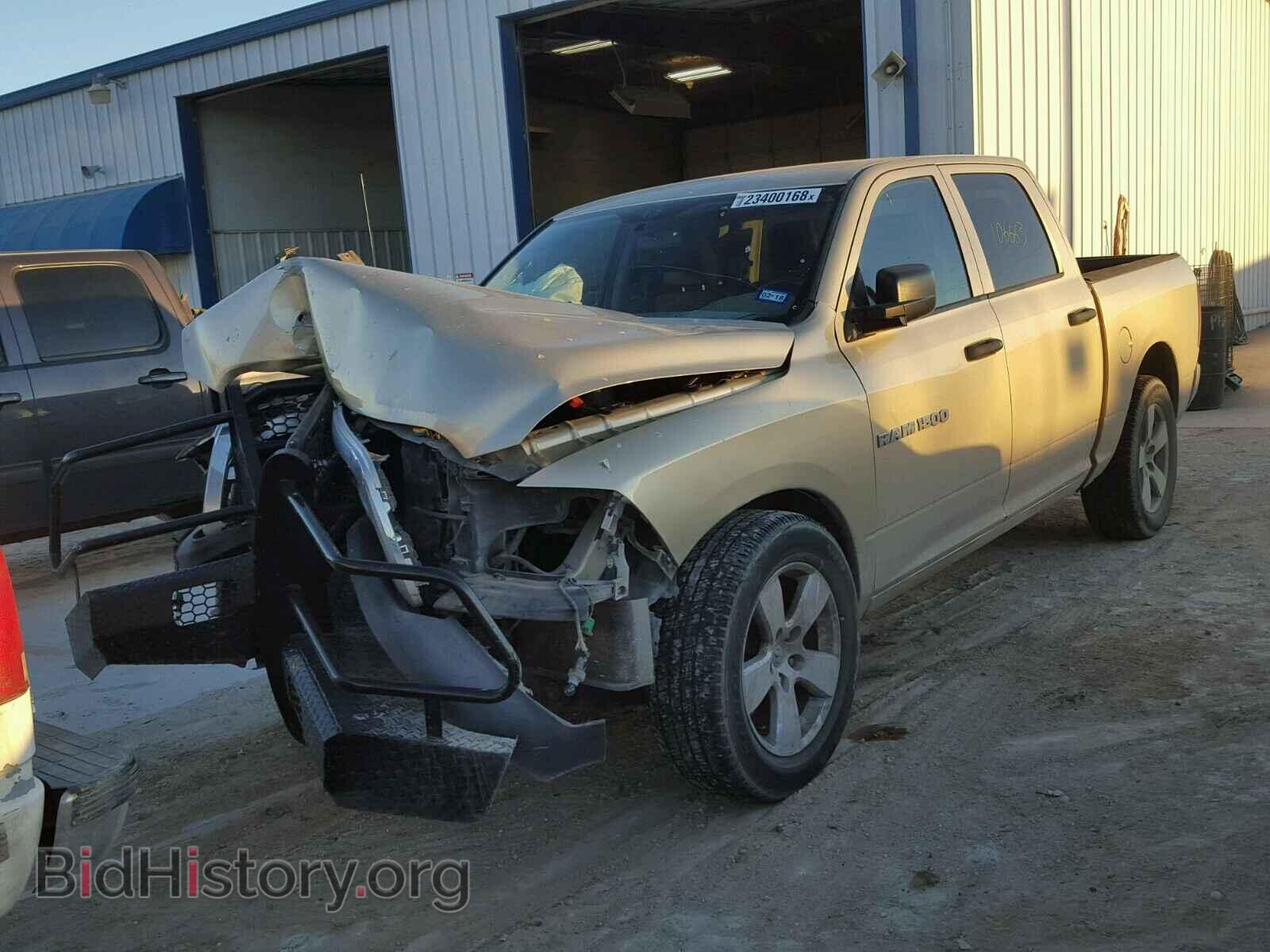 2011 DODGE RAM 1500 - VIN: 1D7RB1CP0BS573994 - Фото 2