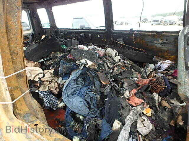 2001 FORD ECONOLINE - VIN: 1FBSS31LX1HB45096 - Photo 6