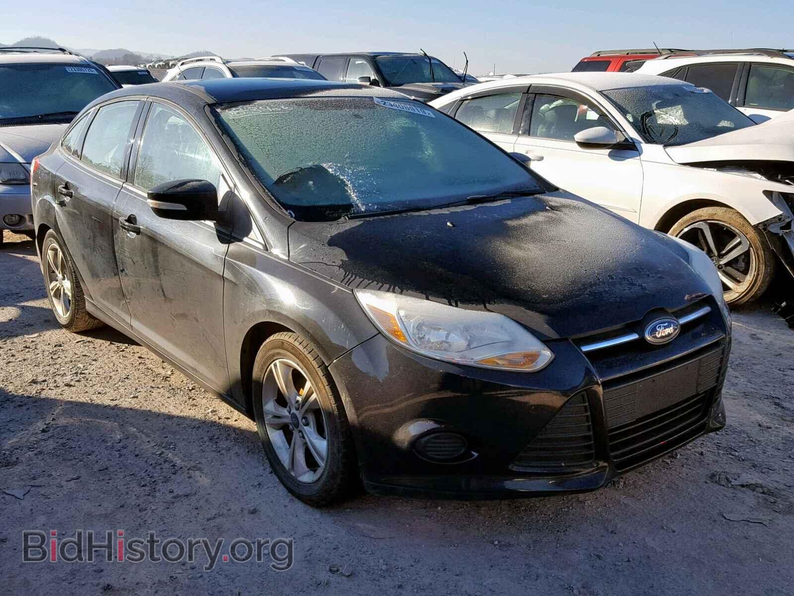 Photo  - FORD FOCUS SE 2014