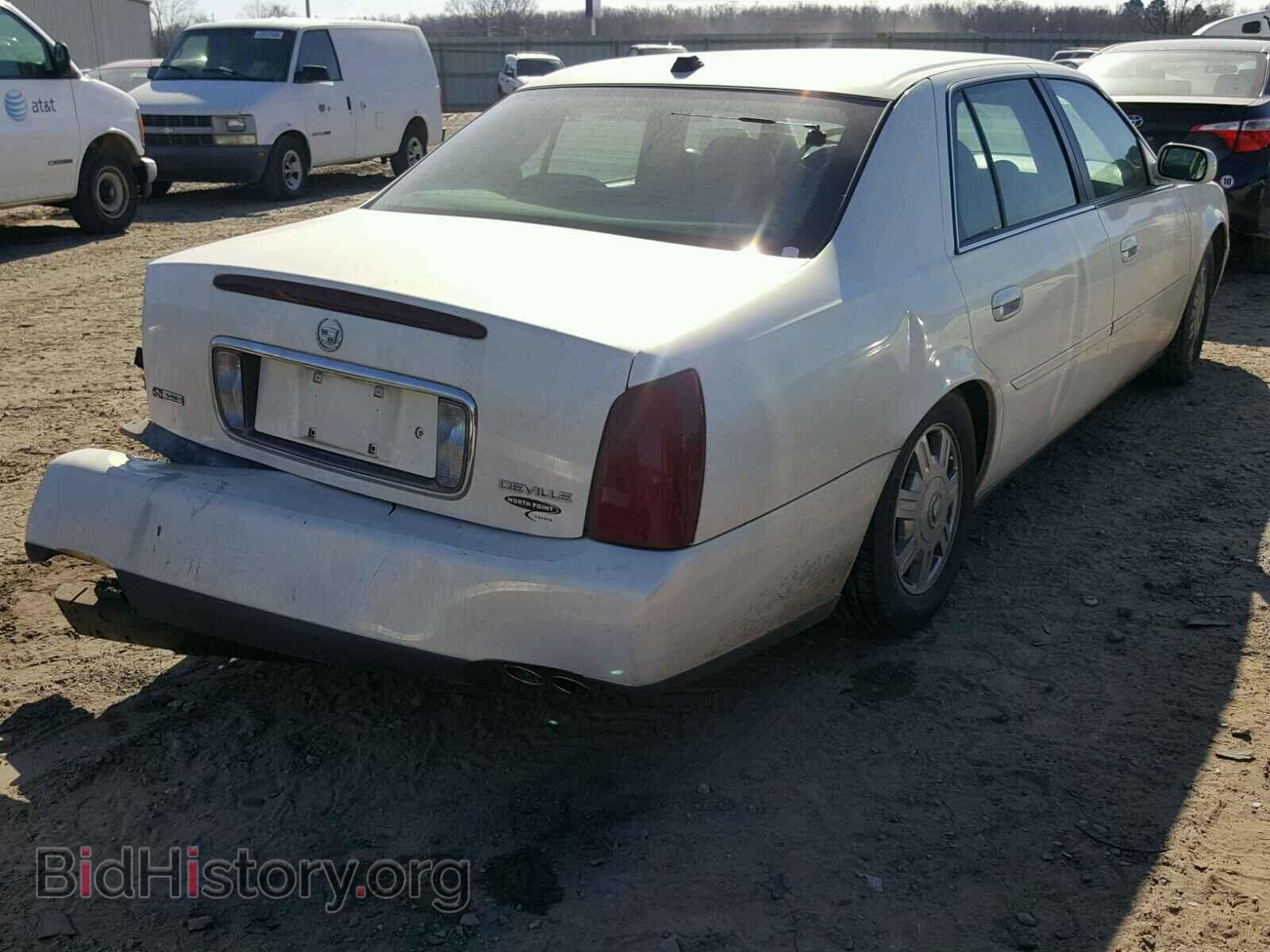 2004 CADILLAC DEVILLE - VIN: 1G6KD54Y94U240921 - Photo 4