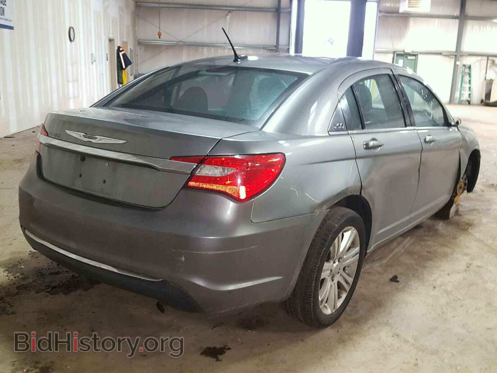 2011 CHRYSLER 200 - VIN: 1C3BC1FB8BN602542 - Фото 4