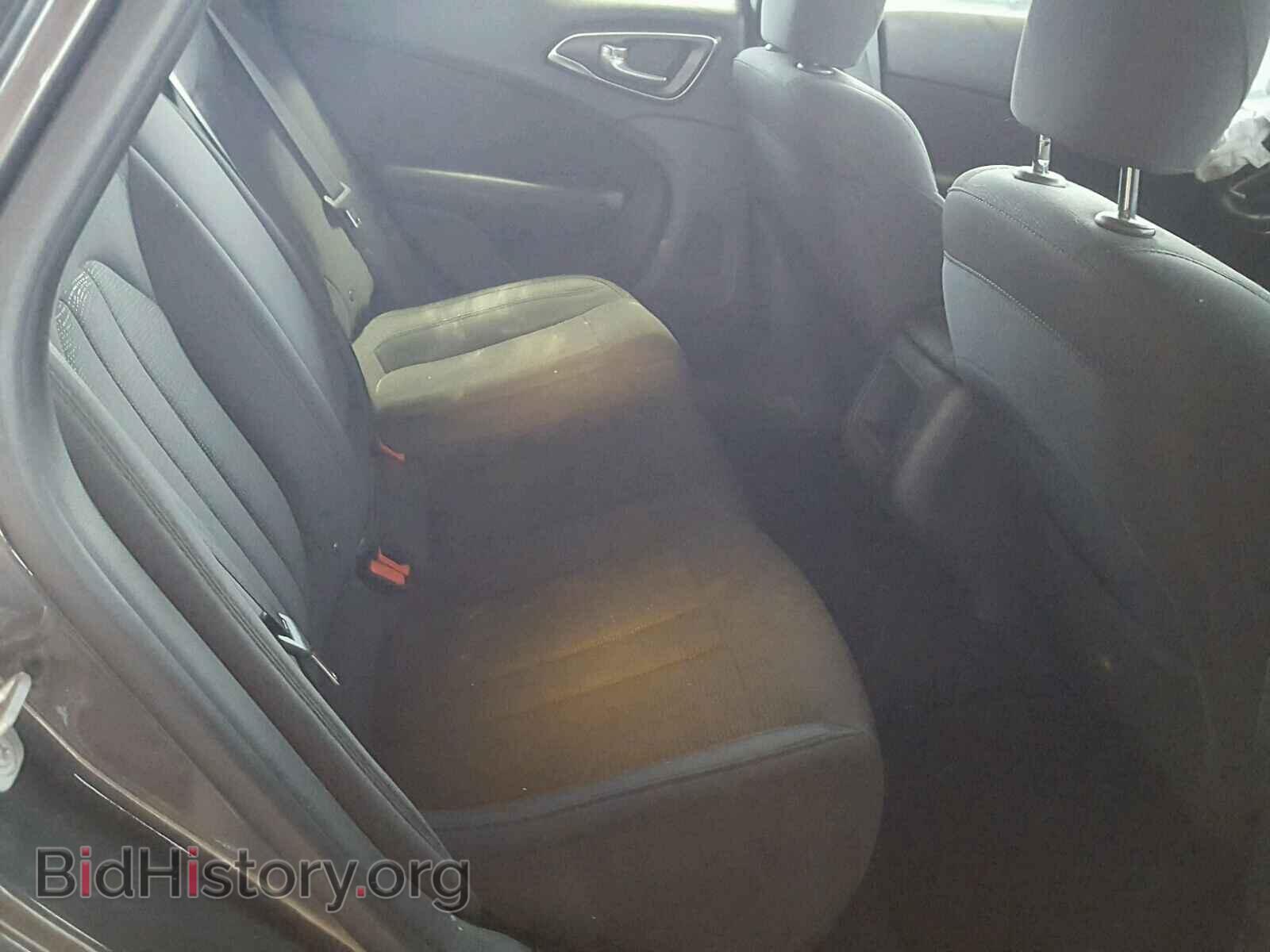 2016 CHRYSLER 200 - VIN: 1C3CCCAB2GN169900 - Photo 6