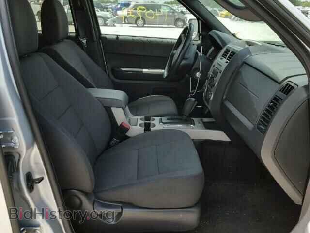 2011 FORD ESCAPE - VIN: 1FMCU0DGXBKB95262 - Photo 5