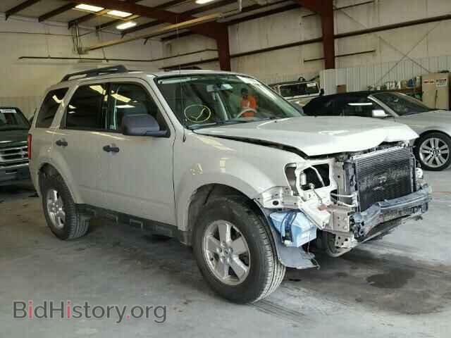 Фотография 1FMCU03G19KA08275 - FORD ESCAPE 2009