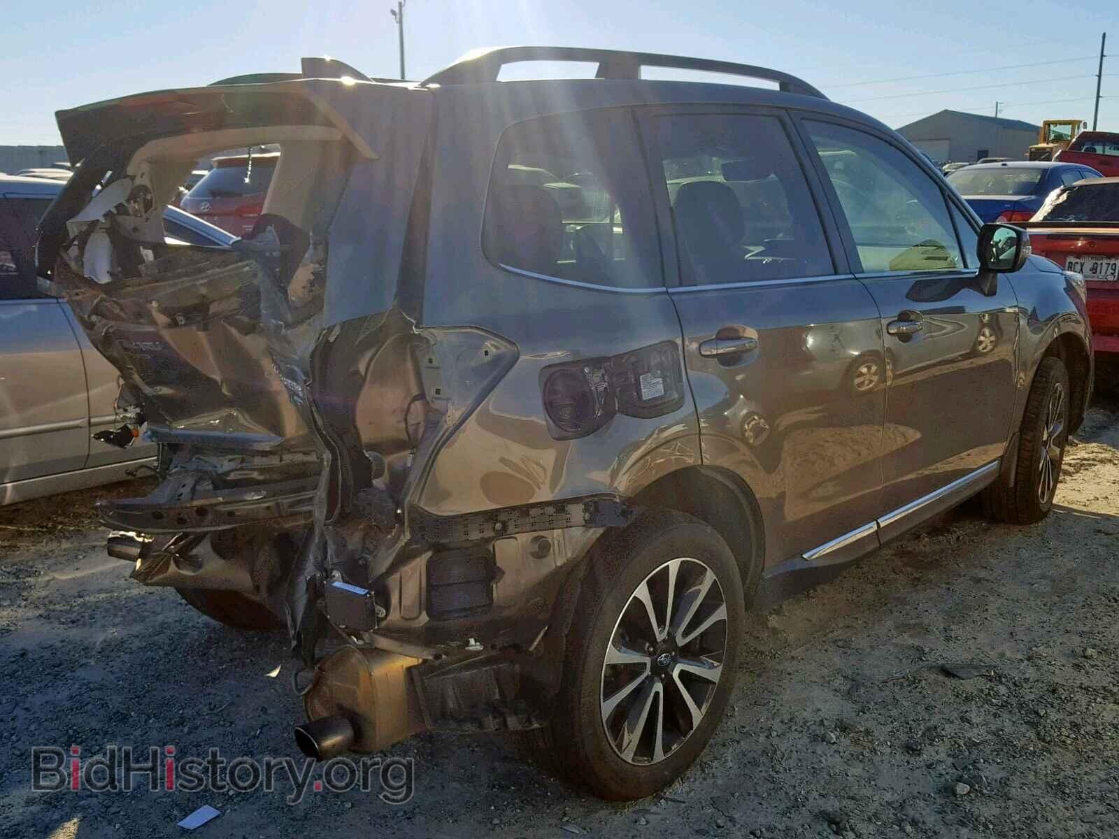2017 SUBARU FORESTER - VIN: JF2SJGTC9HH422352 - Photo 4