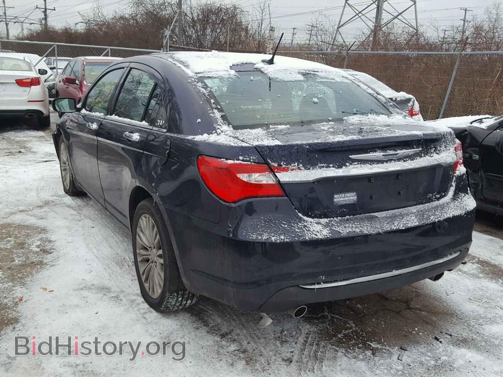 2012 CHRYSLER 200 - VIN: 1C3CCBCGXCN326084 - Фото 3
