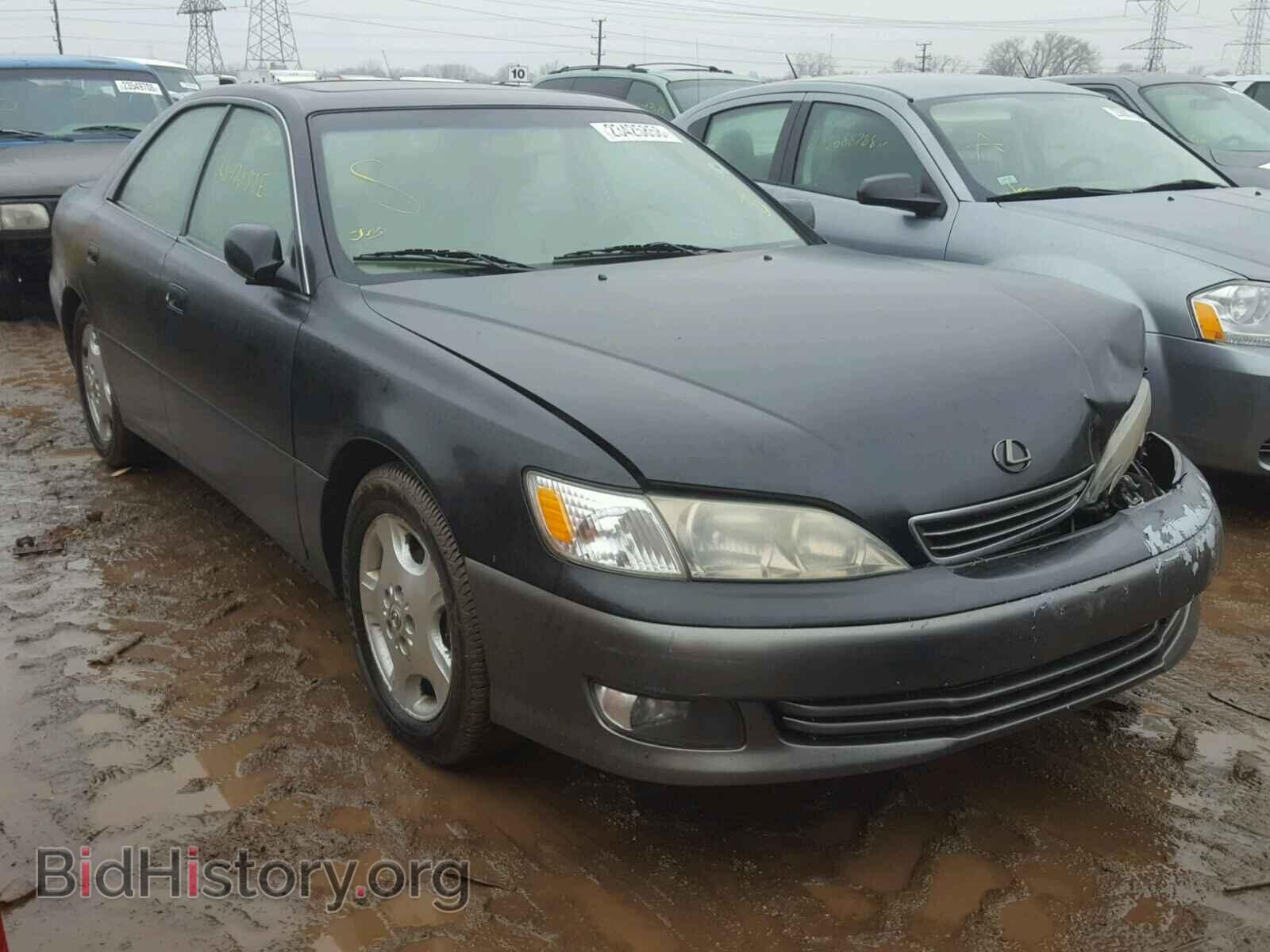 Фотография JT8BF28G2Y0260348 - LEXUS ES300 2000