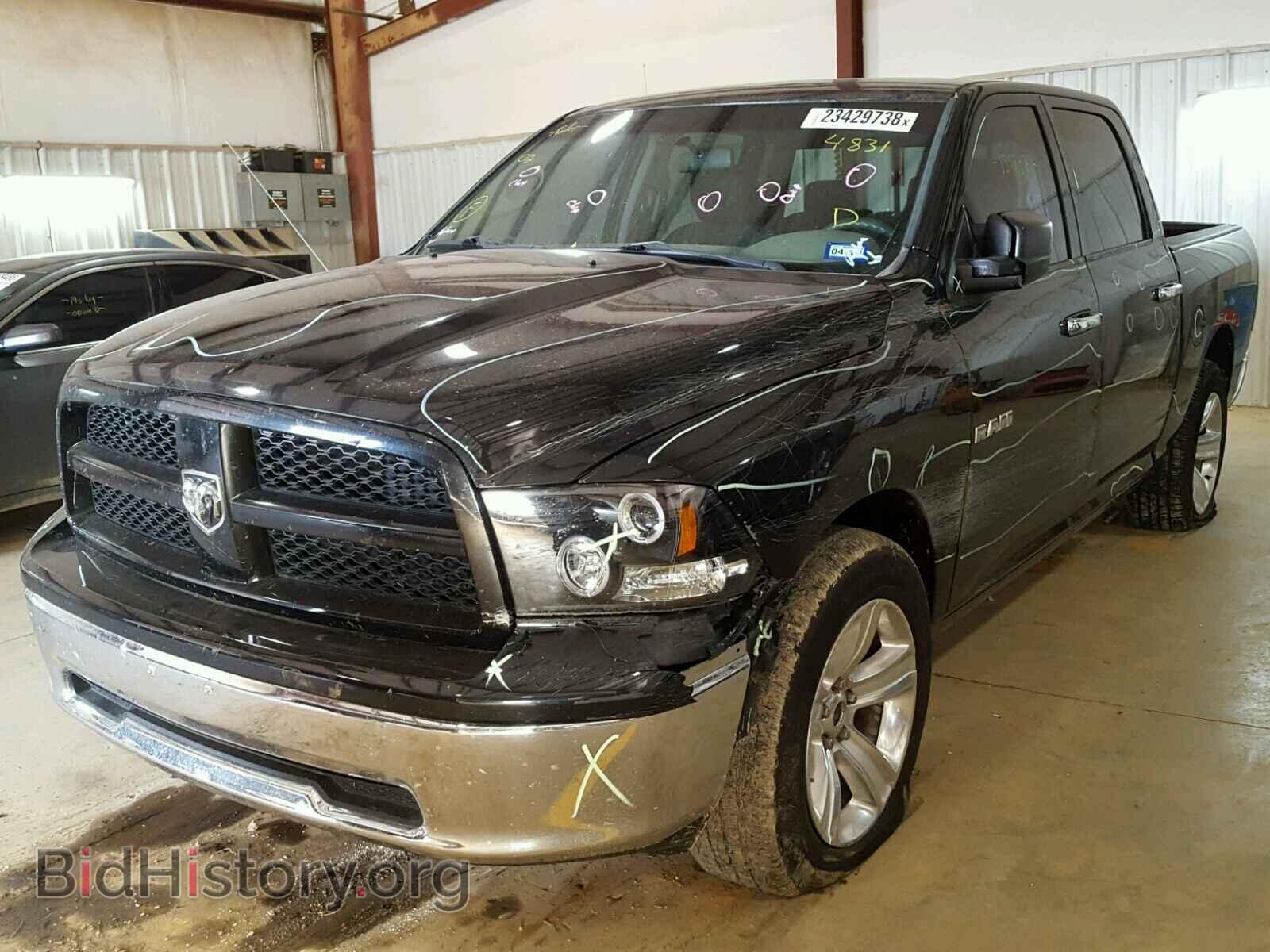 2010 DODGE RAM 1500 - VIN: 1D7RB1CP6AS244831 - Фото 2