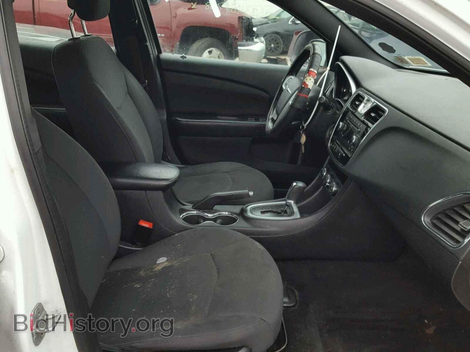 2011 CHRYSLER 200 - VIN: 1C3BC1FB0BN549870 - Фото 5