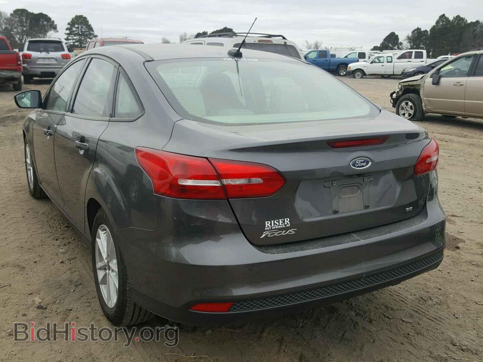 2017 FORD FOCUS - VIN: 1FADP3F25HL241804 - Photo 3