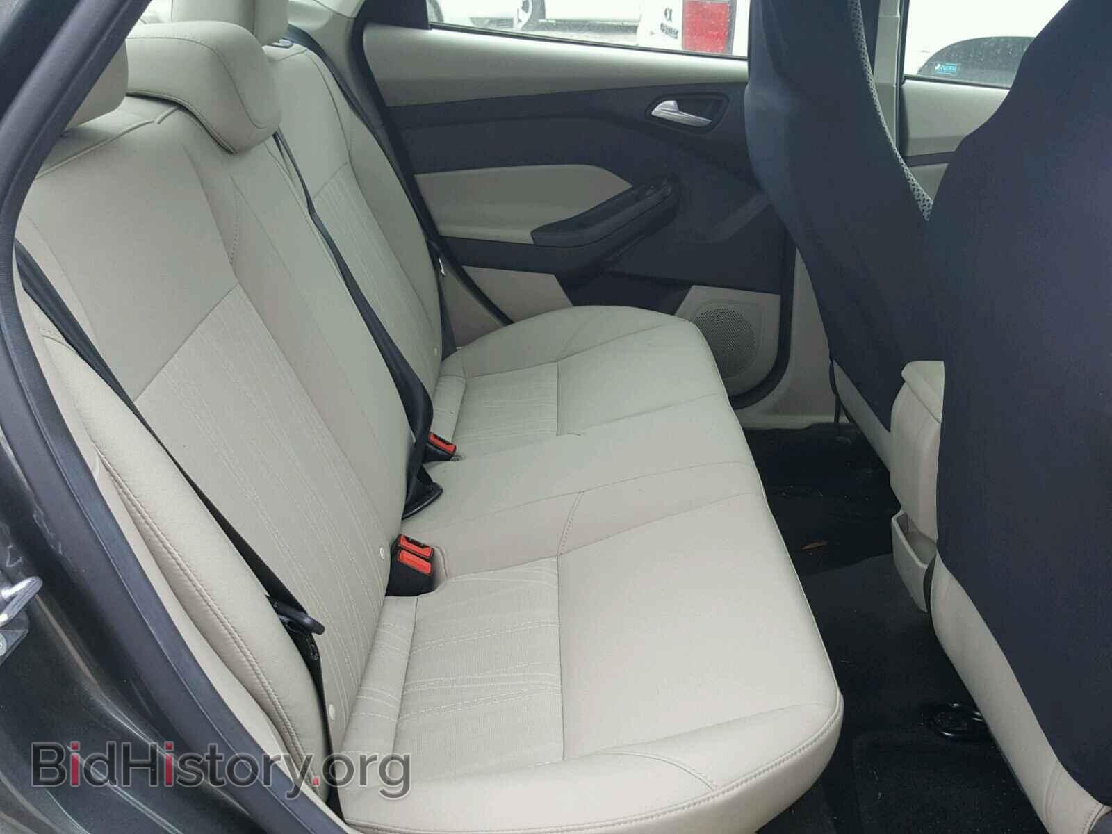 2017 FORD FOCUS - VIN: 1FADP3F25HL241804 - Photo 6