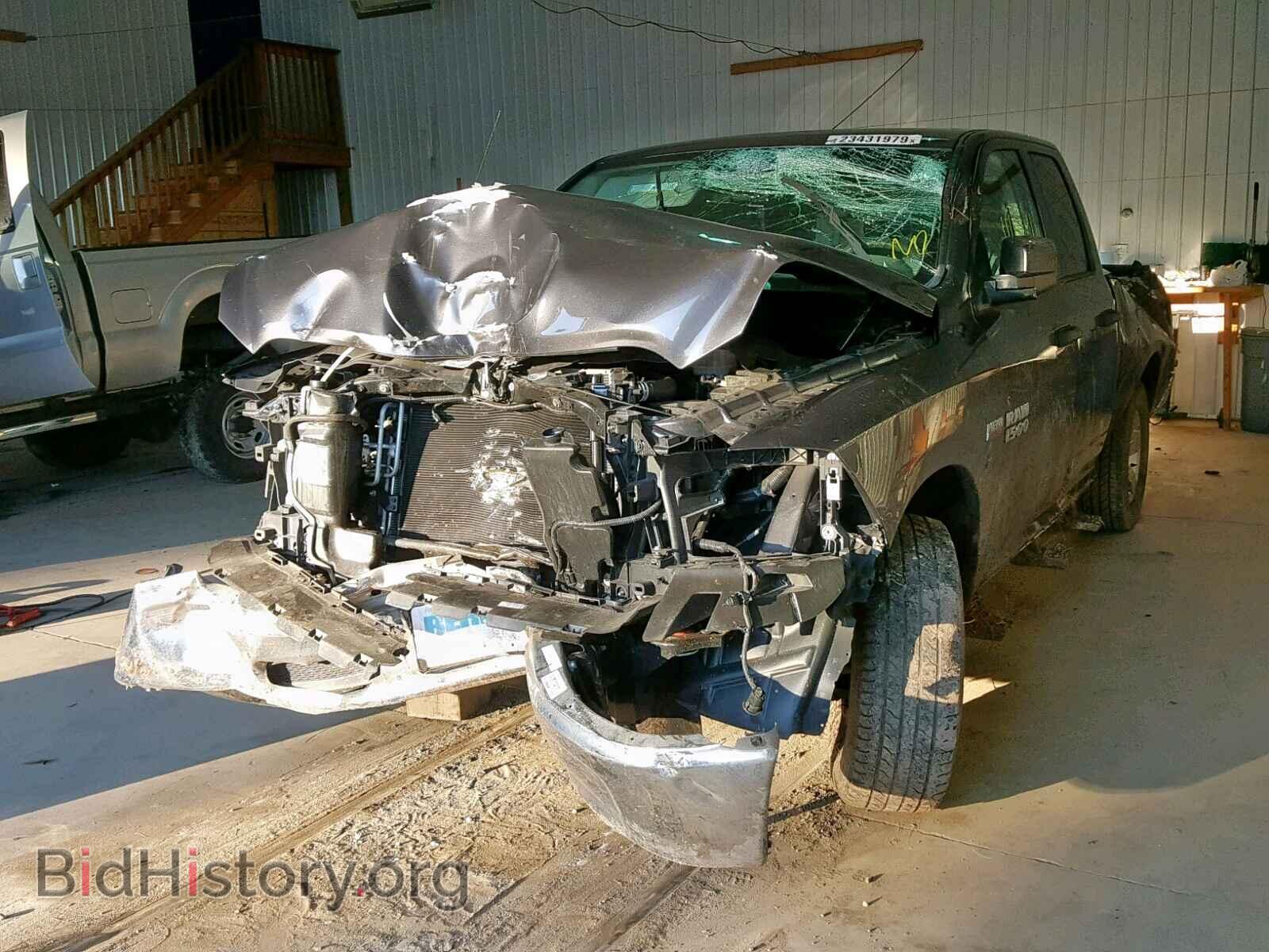 2017 RAM 1500 ST - VIN: 1C6RR6FT1HS693654 - Фото 2