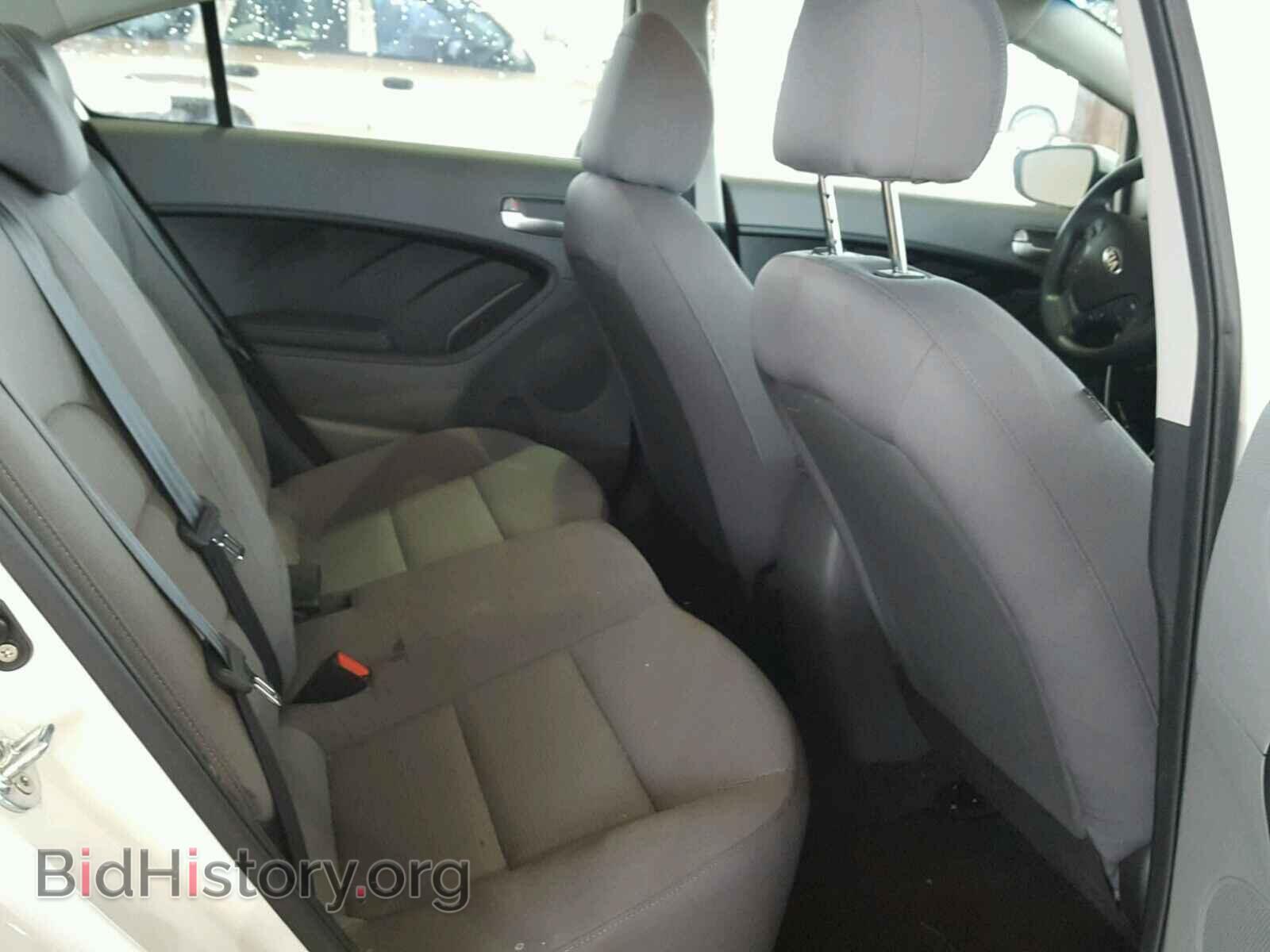 2017 KIA FORTE - VIN: 3KPFK4A73HE069002 - Фото 6