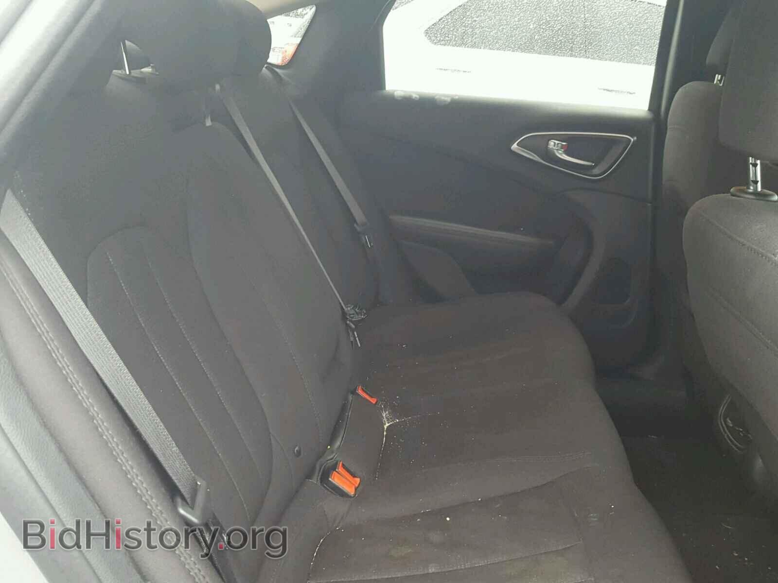 2015 CHRYSLER 200 - VIN: 1C3CCCAB2FN542450 - Фото 6