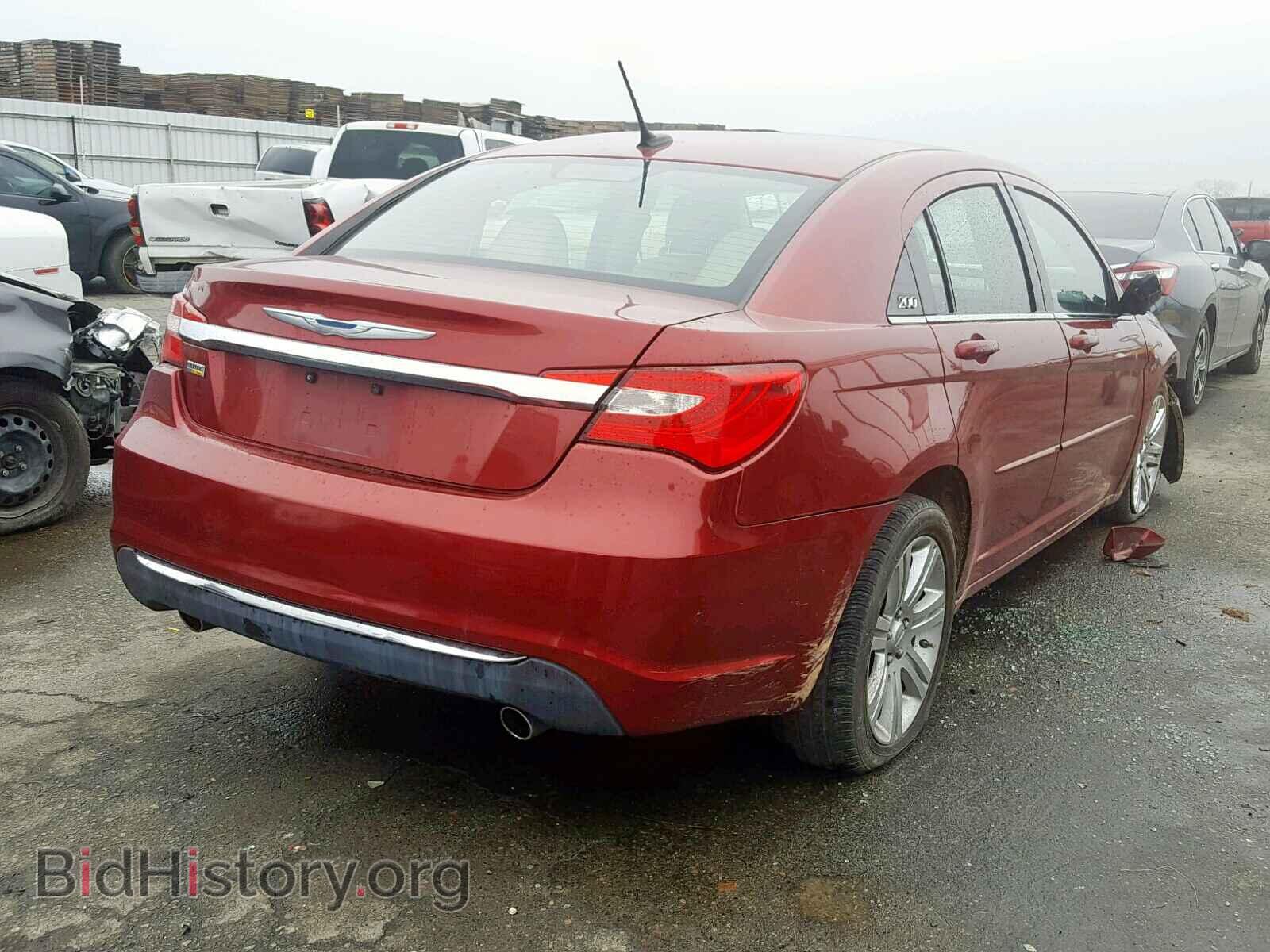 2012 CHRYSLER 200 - VIN: 1C3CCBAG7CN228486 - Фото 4