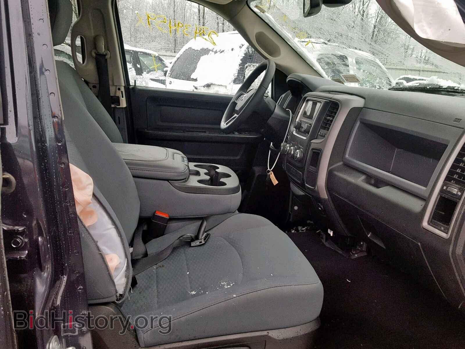 2018 RAM 1500 ST - VIN: 1C6RR7FG5JS246887 - Фото 5
