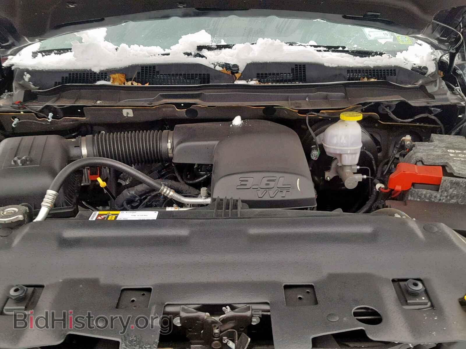 2018 RAM 1500 ST - VIN: 1C6RR7FG5JS246887 - Фото 7